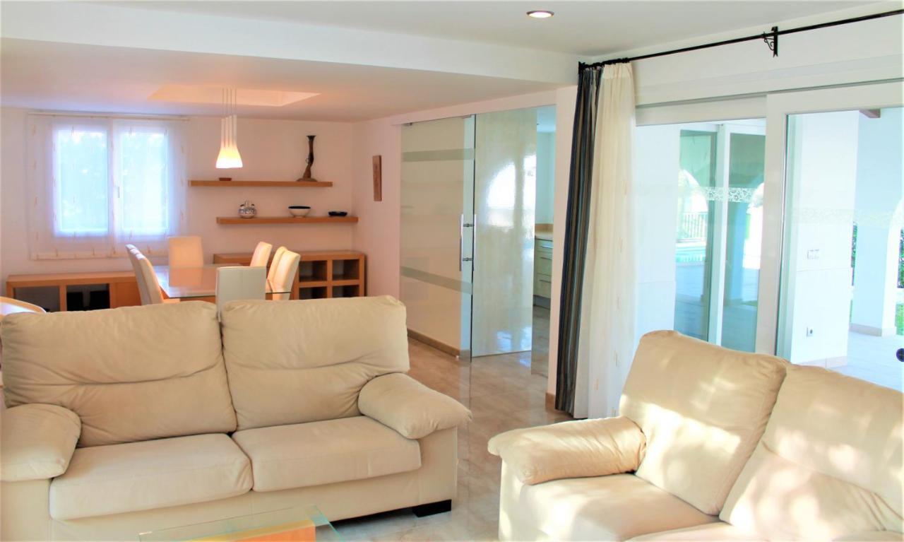 Villa Martina Cala en Forcat Exterior photo